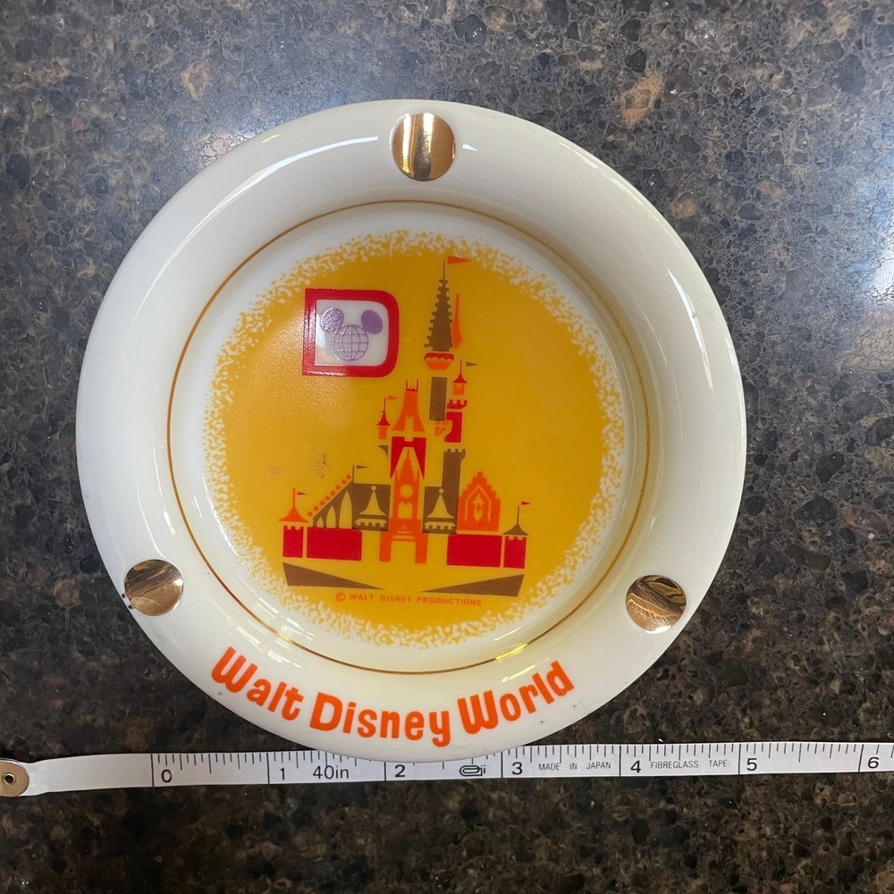 Vtg Walt Disney World Cinderella Castle Ashtray Rare Japan 1970s souvenir